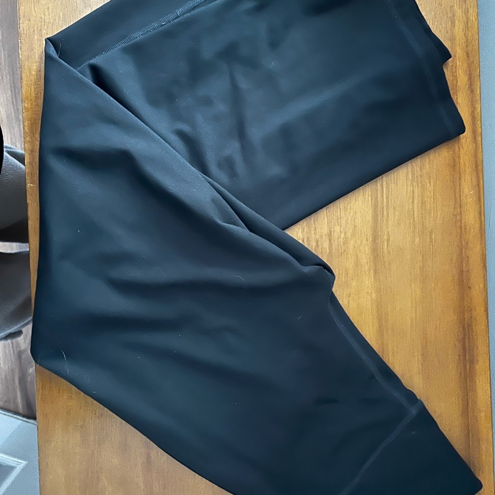 Gilly Hicks wide leg legging pants